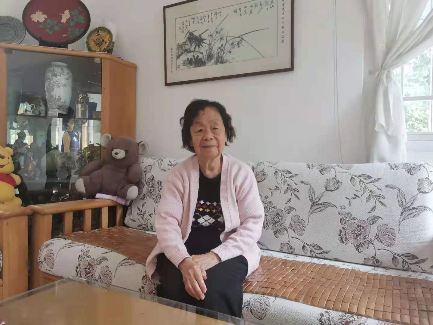 余秀梅.jpg