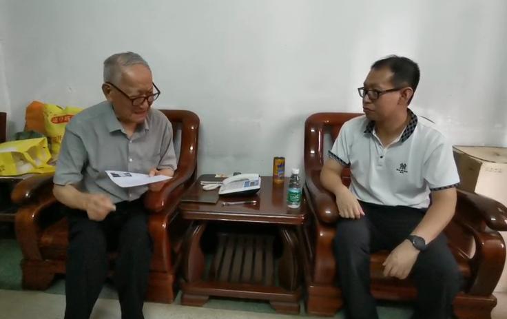 慰问民盟老主委吴明忠.jpg 慰问民盟老主委吴明忠.jpg