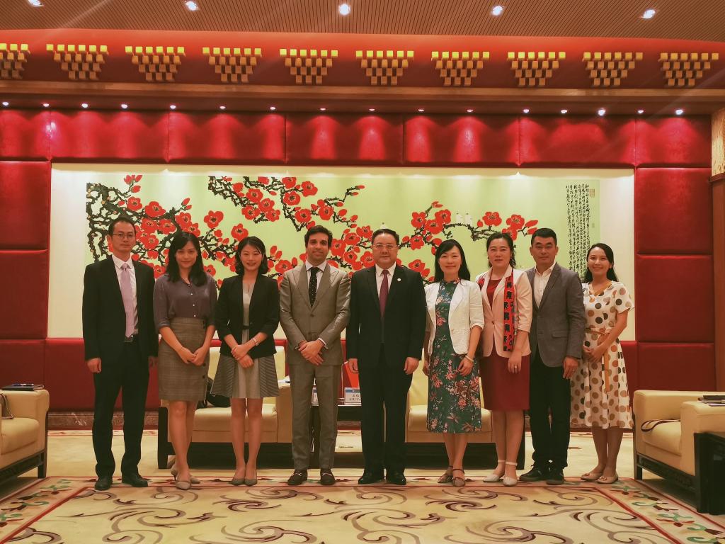 乌拉圭驻广州总领事馆来访.jpg 乌拉圭驻广州总领事馆来访.jpg