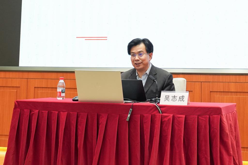 吴志成333333.jpg