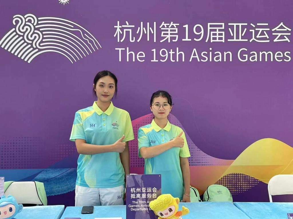 亚运会志愿者1.jpg 亚运会志愿者1.jpg