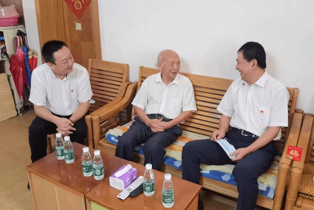 慰问党外人士蔡型乞教授.png 慰问党外人士蔡型乞教授.png