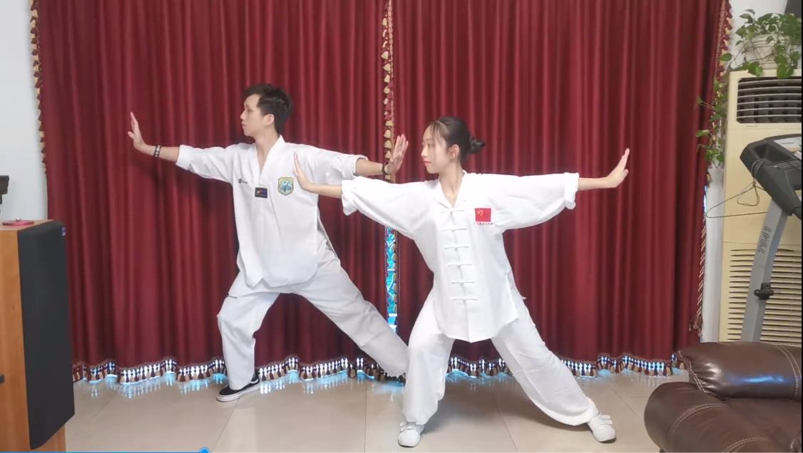 集体组照片.jpg 集体组照片.jpg