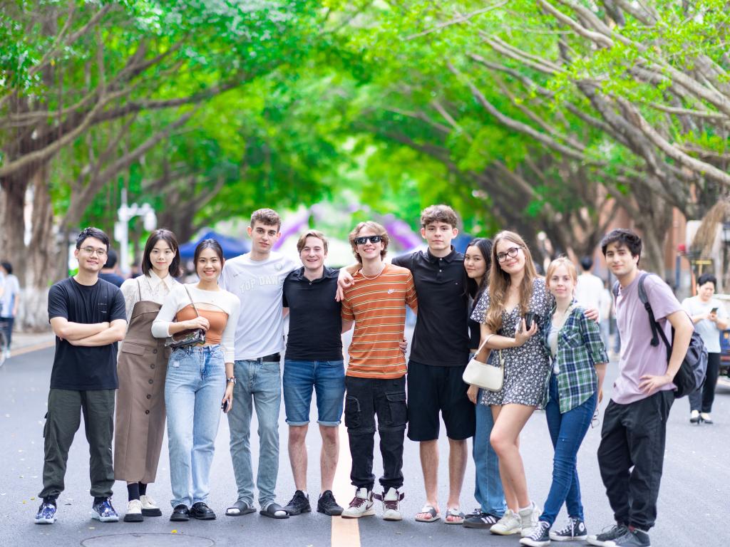 世界文化节 (1).jpg