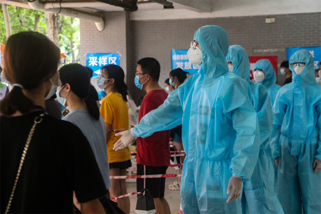 志愿者服务核酸检测1.jpg